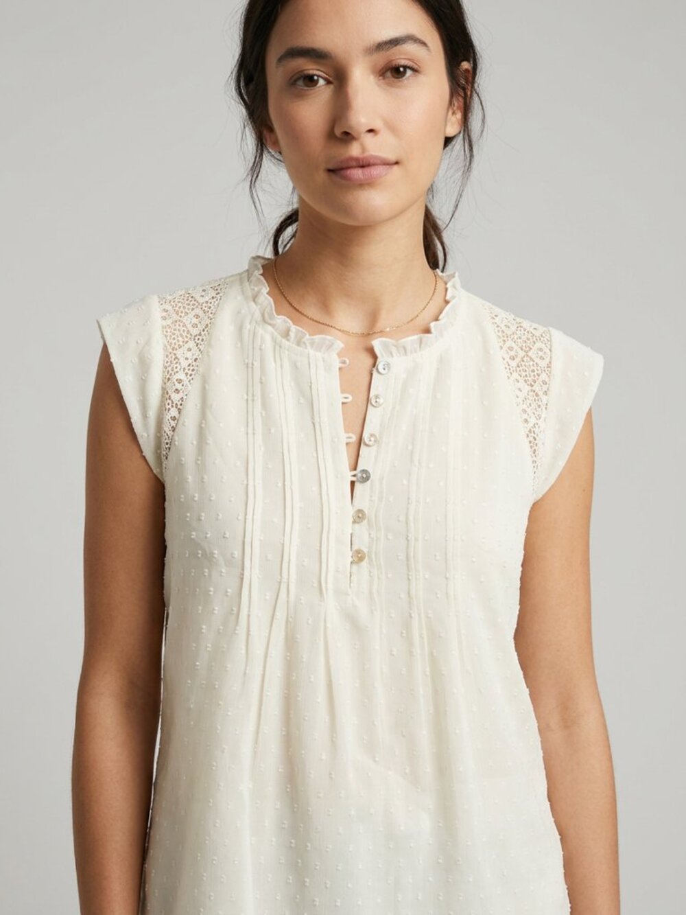 Daniel Rainn white texture blouse